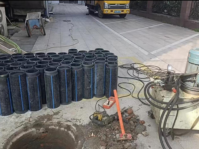 五营PE置换管厂家 DN315置换管 非开挖管短管置换